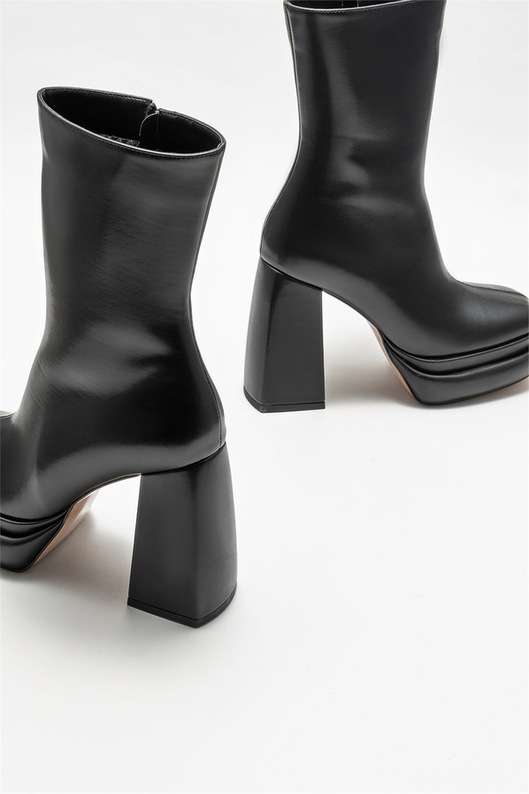 Siyah topuklu kadın bot - Elle Shoes