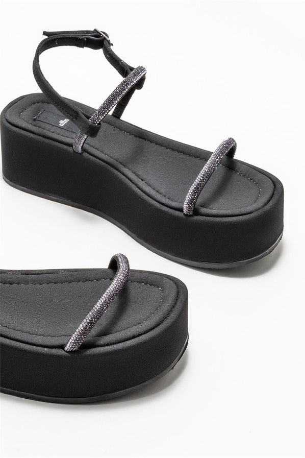 Siyah topuklu kadın sandalet - Elle Shoes