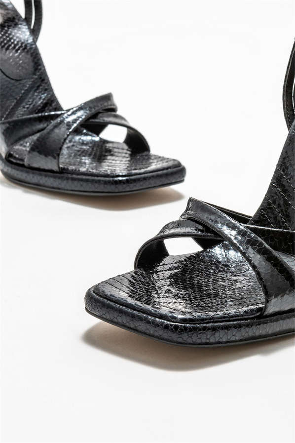 Siyah topuklu kadın sandalet - Elle Shoes