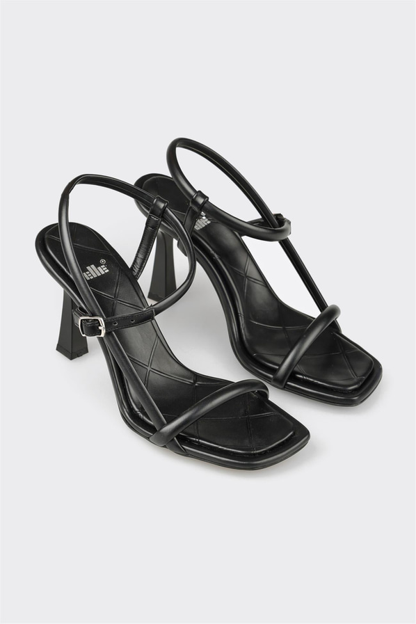 Siyah topuklu kadın sandalet, ofis stili için - Elle Shoes