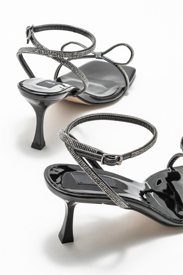 Siyah topuklu kadın sandalet - Elle Shoes