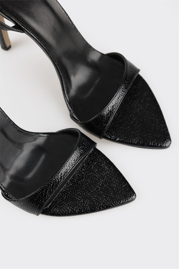 Siyah topuklu kadın sandalet - Elle Shoes