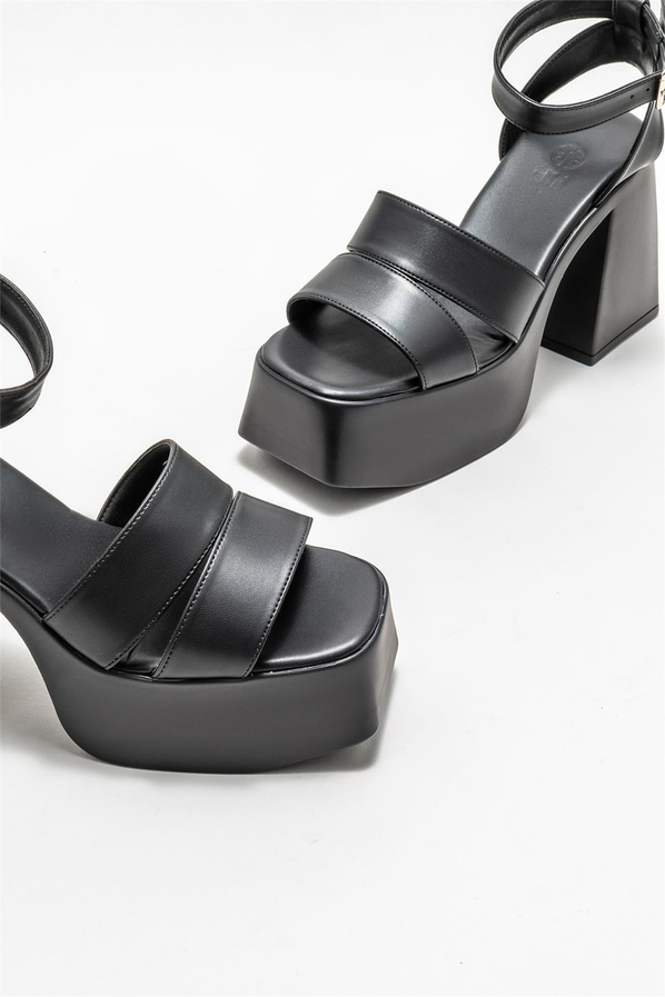 Siyah topuklu kadın sandalet - Elle Shoes