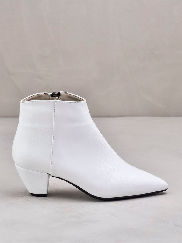 Beyaz kadın bot - Elle Shoes
