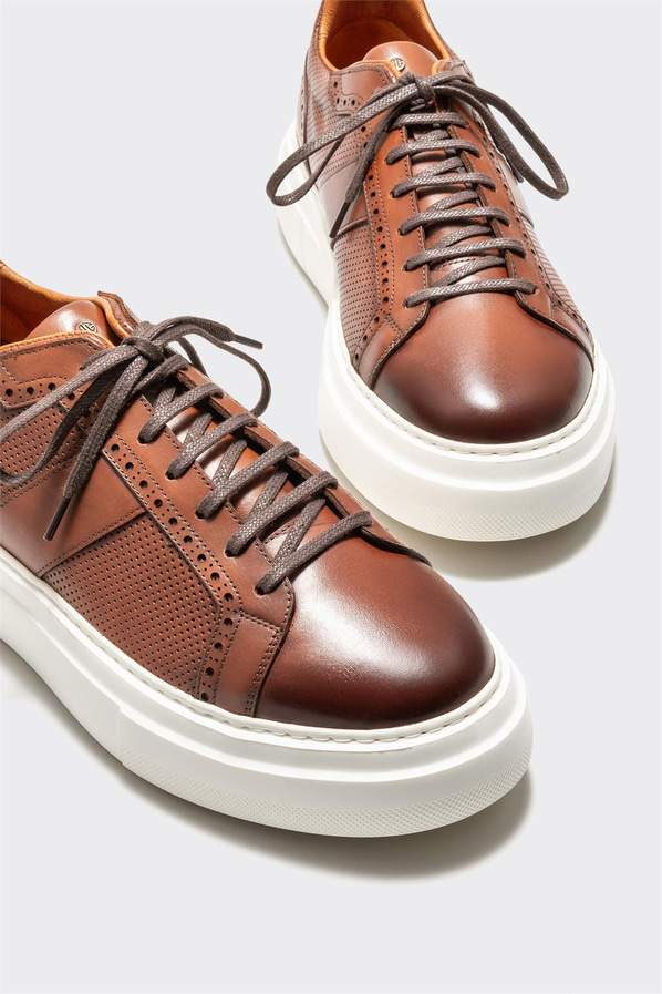 Taba deri erkek günlük ayakkabı, günlük kullanım için - Elle Shoes