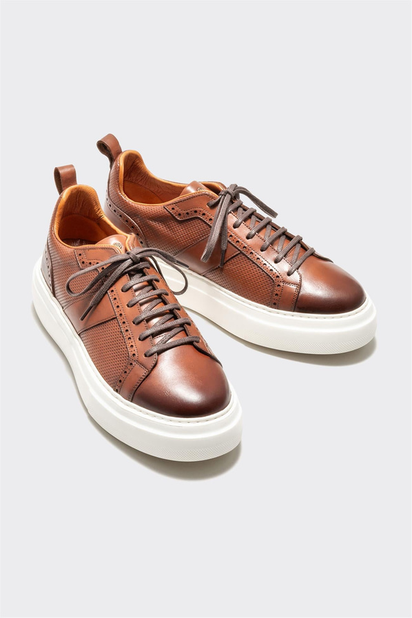 Taba deri erkek günlük ayakkabı, günlük kullanım için - Elle Shoes