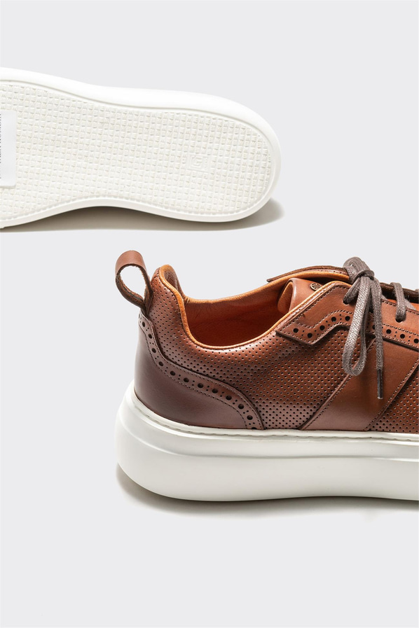 Taba deri erkek günlük ayakkabı, günlük kullanım için - Elle Shoes