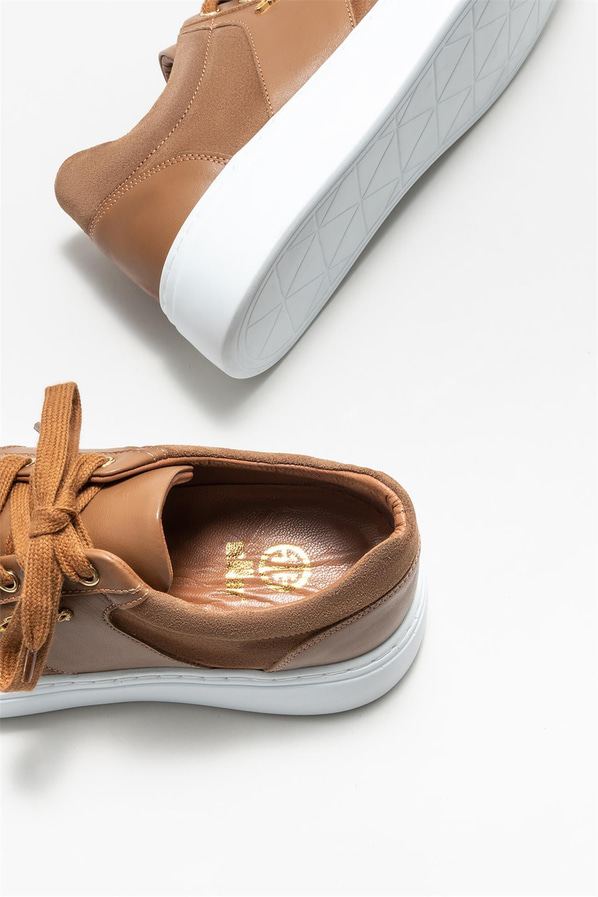 Taba deri erkek günlük ayakkabı, günlük kullanım için - Elle Shoes