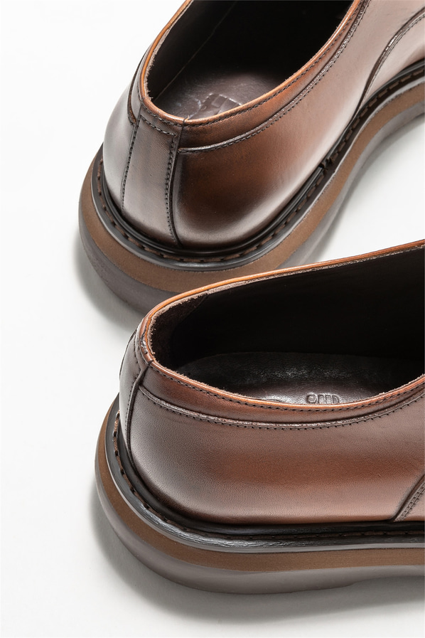 Taba deri erkek günlük ayakkabı, günlük kullanım için - Elle Shoes