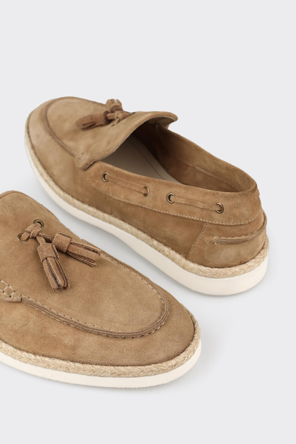 Taba deri ve süet püsküllü hasır dokulu erkek loafer, ofis stili için - Elle Shoes