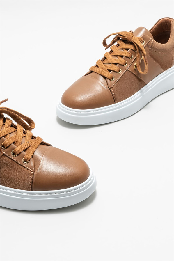 Taba deri erkek günlük ayakkabı, günlük kullanım için - Elle Shoes