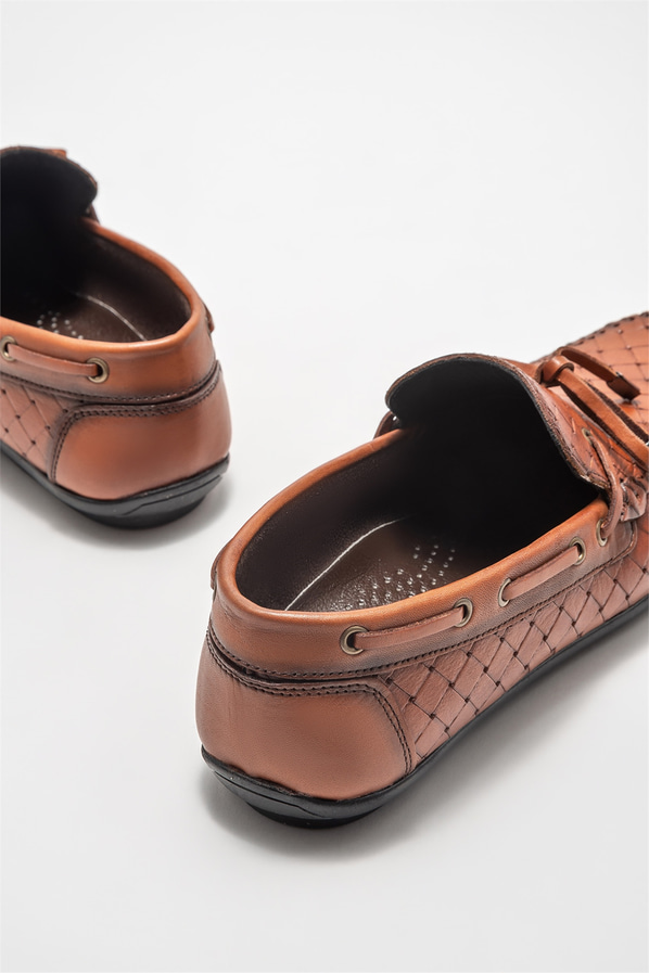 Taba deri erkek günlük ayakkabı, günlük kullanım için - Elle Shoes