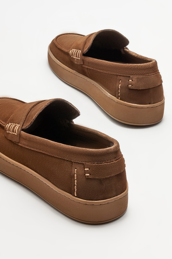 Taba deri erkek loafer, günlük kullanım için - Elle Shoes