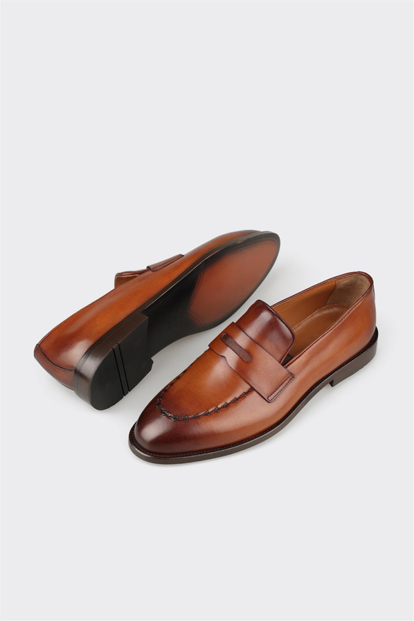 Taba deri erkek loafer, klasik stil için - Elle Shoes