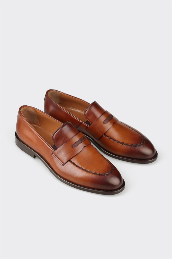 Taba deri erkek loafer, klasik stil için - Elle Shoes