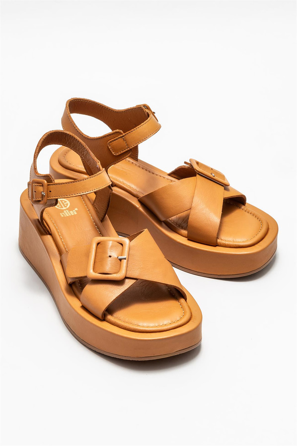 Taba deri dolgu topuklu kadın sandalet - Elle Shoes