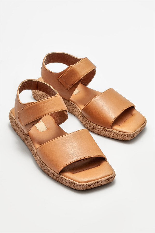Taba deri düz kadın sandalet - Elle Shoes