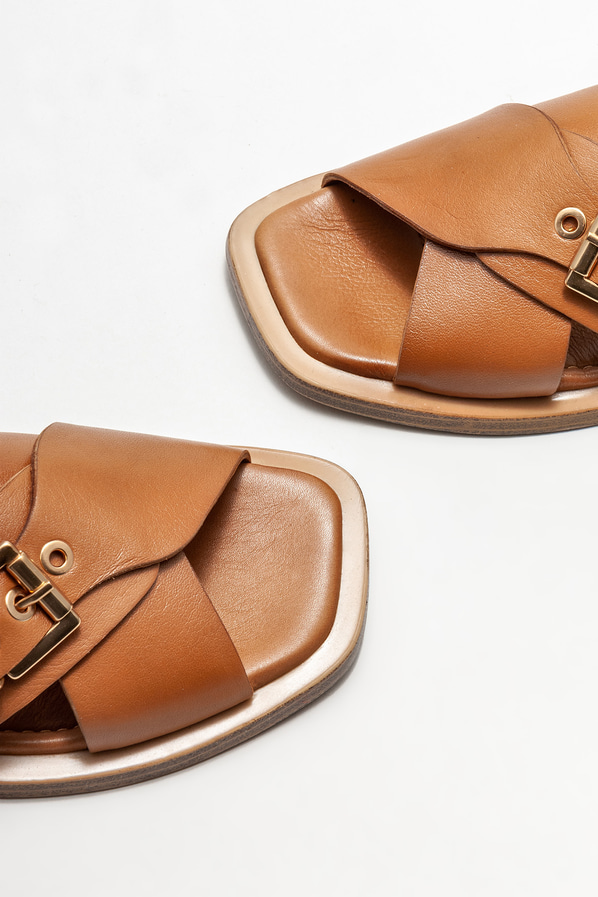Taba deri düz kadın terlik - Elle Shoes