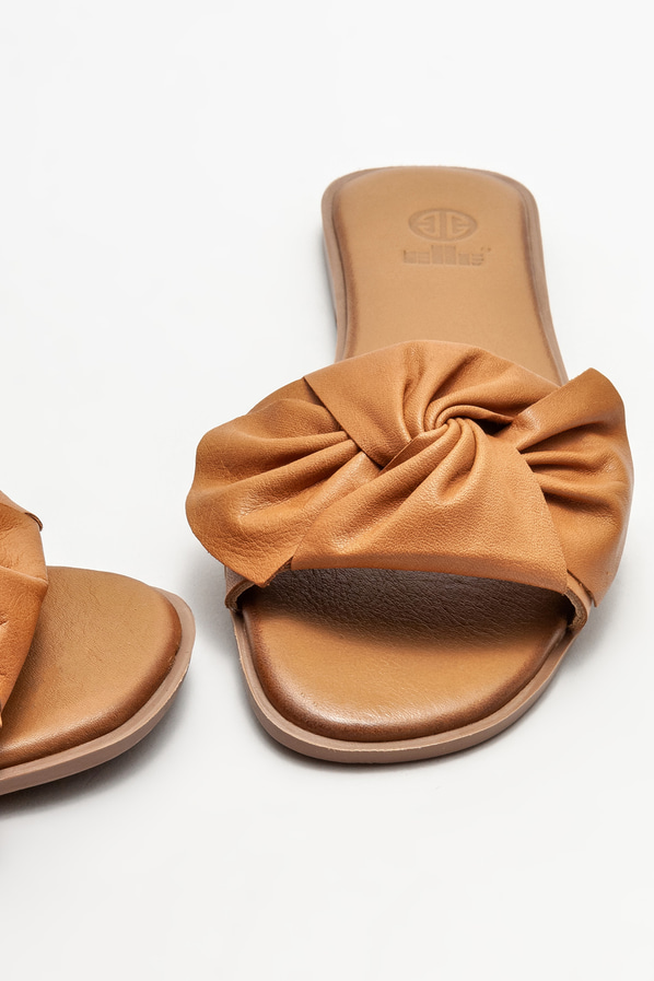 Taba deri düz kadın terlik - Elle Shoes