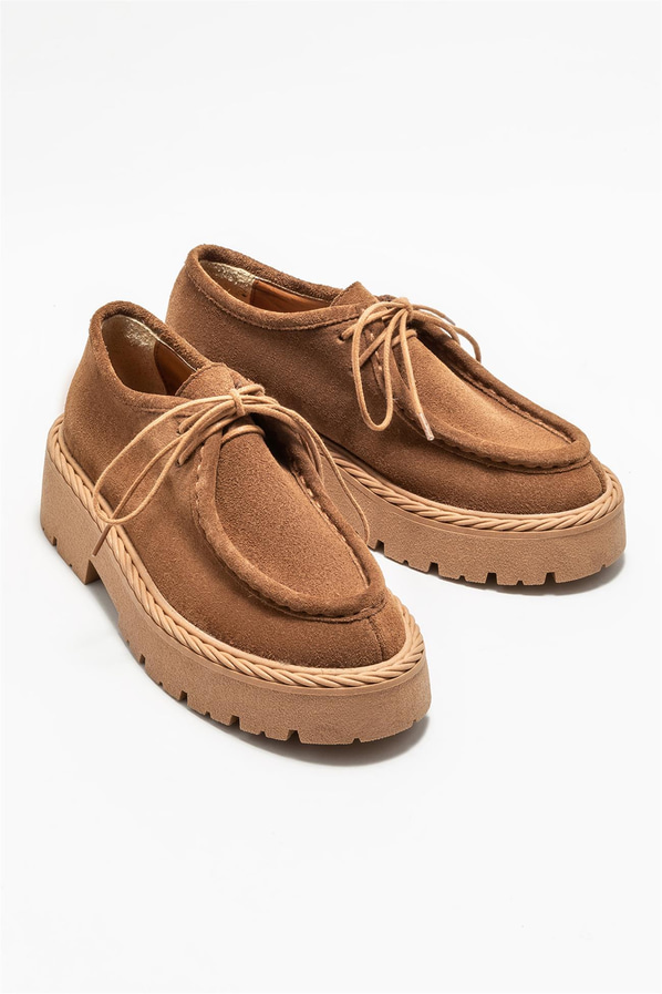 Taba deri kadın ayakkabı, günlük kullanım için - Elle Shoes