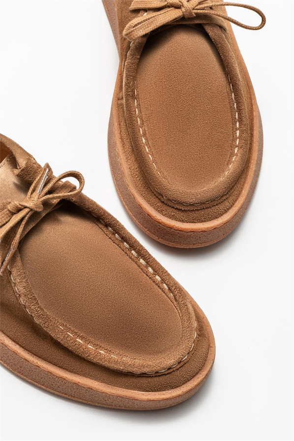 Taba deri kadın ayakkabı, günlük kullanım için - Elle Shoes