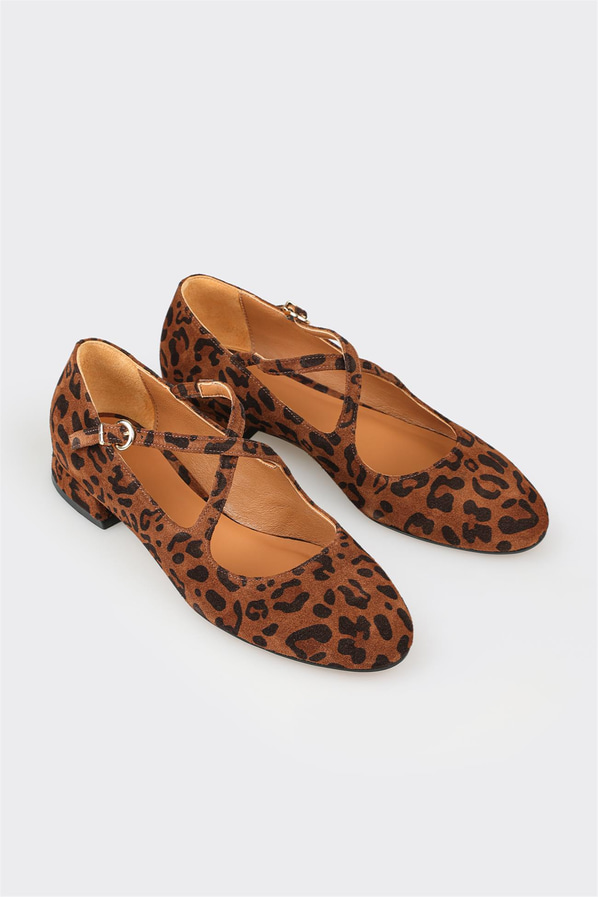 Taba deri kadın düz ayakkabı, günlük kullanım için - Elle Shoes