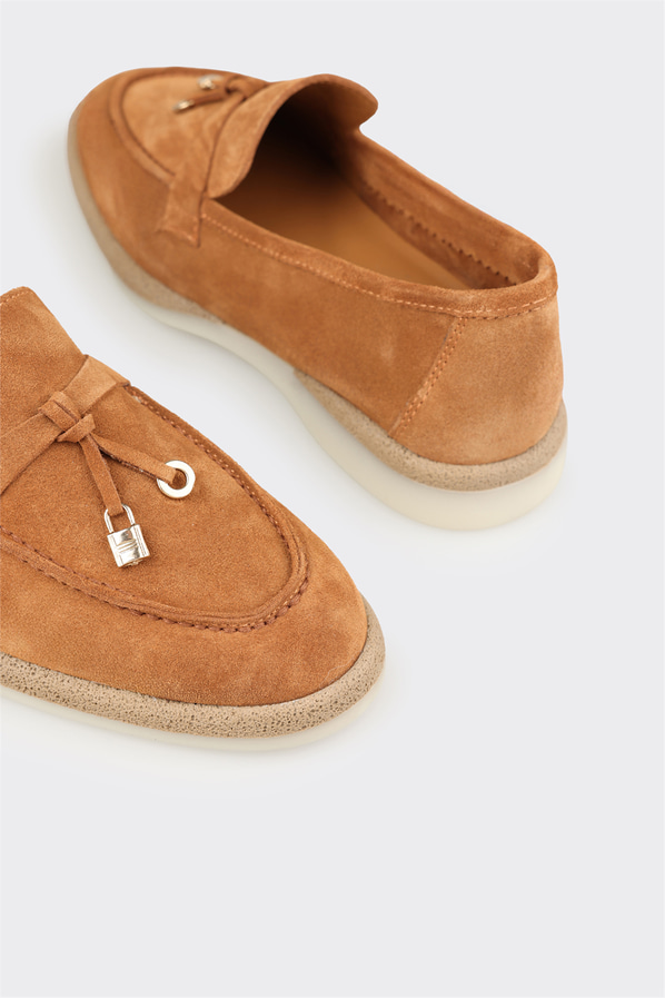 Taba deri kadın loafer, günlük kullanım için - Elle Shoes