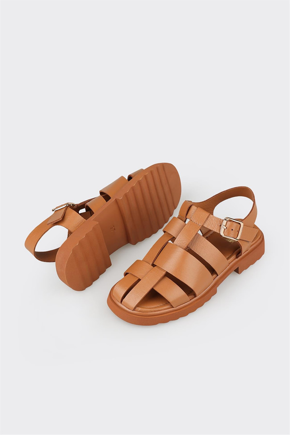 Taba deri düz kadın sandalet, rahat kullanım için - Elle Shoes