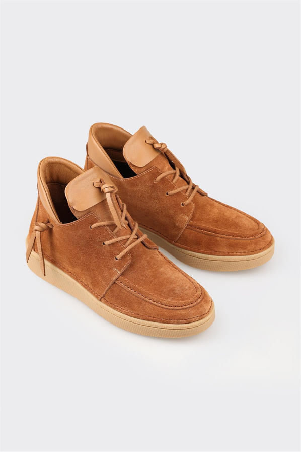 Taba deri ve süet simli bağcıklı kadın bot, rahat kullanım için - Elle Shoes