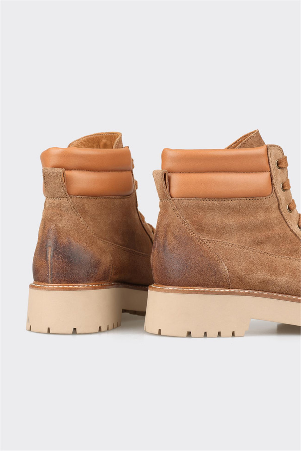 Taba deri ve süet kalın tabanlı kadın bot, rahat kullanım için - Elle Shoes