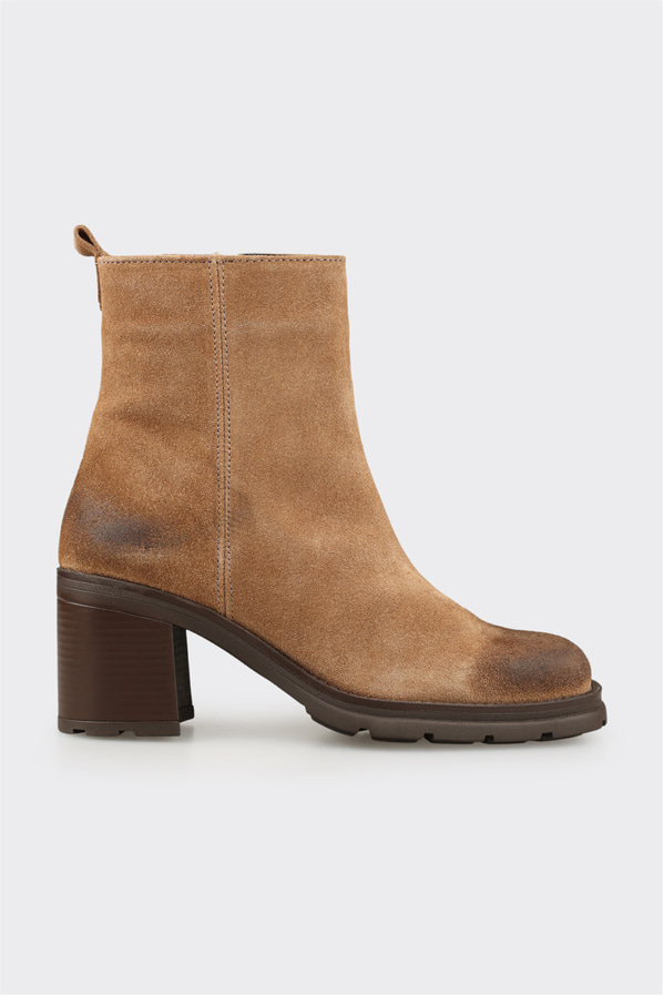 Taba deri örgü dokulu kadın bot, rahat kullanım için - Elle Shoes