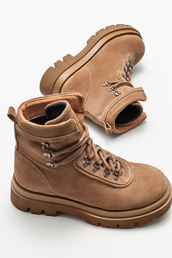 Taba deri düz kadın bot, günlük kullanım için - Elle Shoes