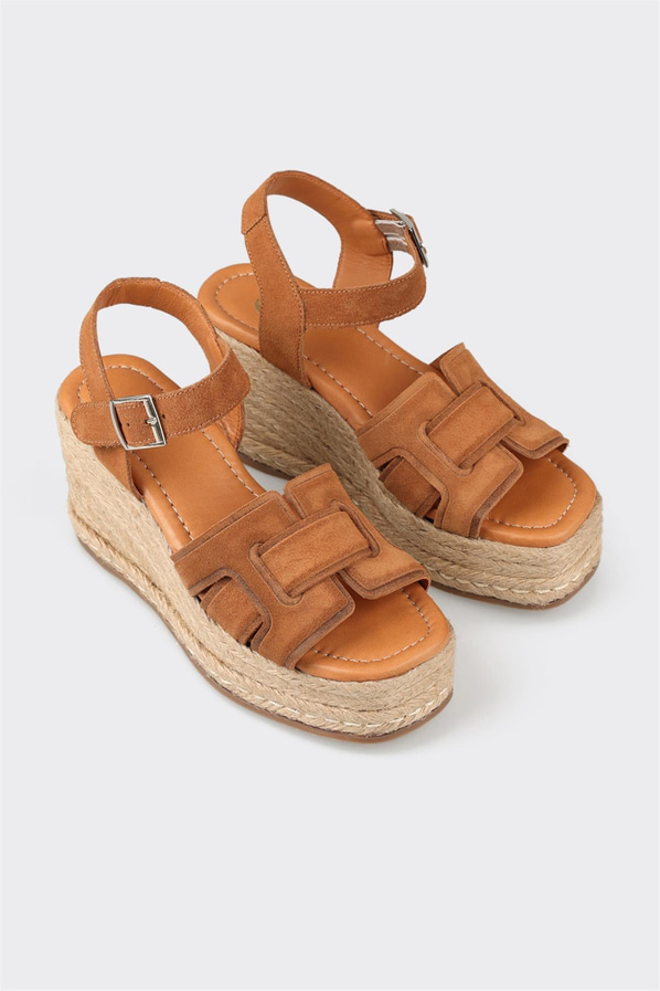 Taba deri dolgu topuklu yumuşak dokulu kadın sandalet - Elle Shoes