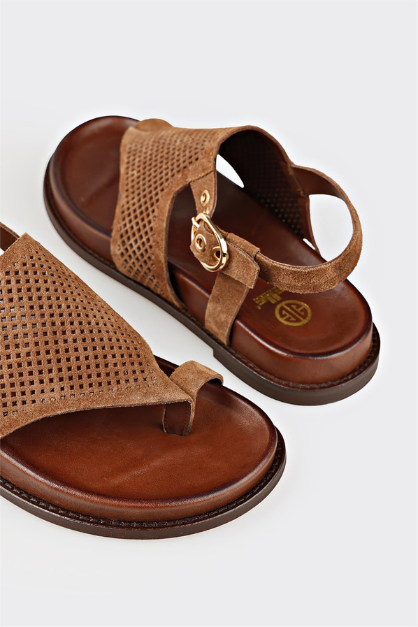 Taba deri yumuşak dokulu kadın sandalet - Elle Shoes