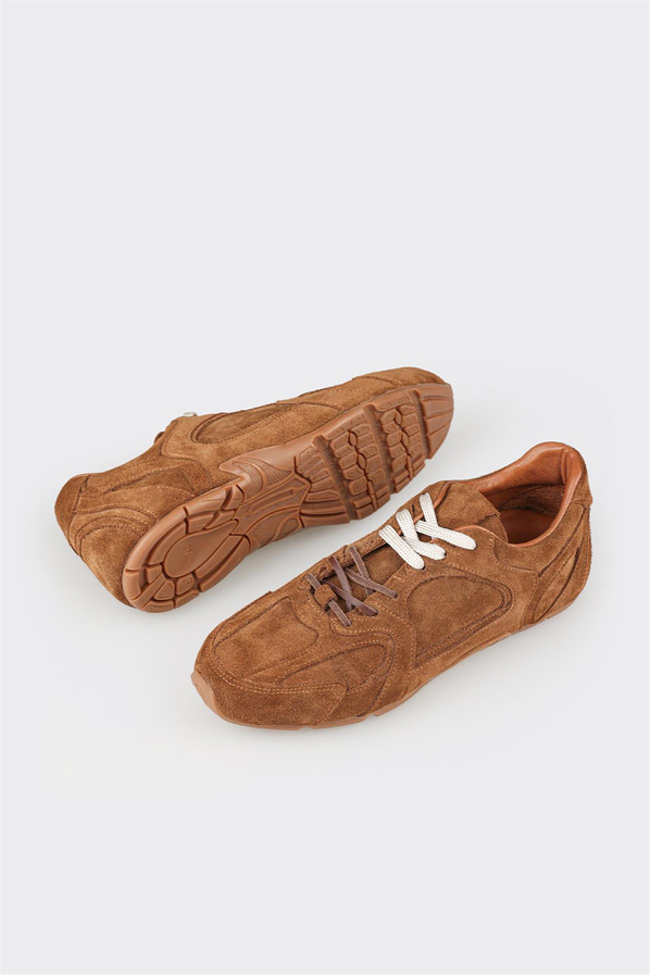 Taba deri ve süet bağcıklı kadın sneaker, rahat kullanım için - Elle Shoes