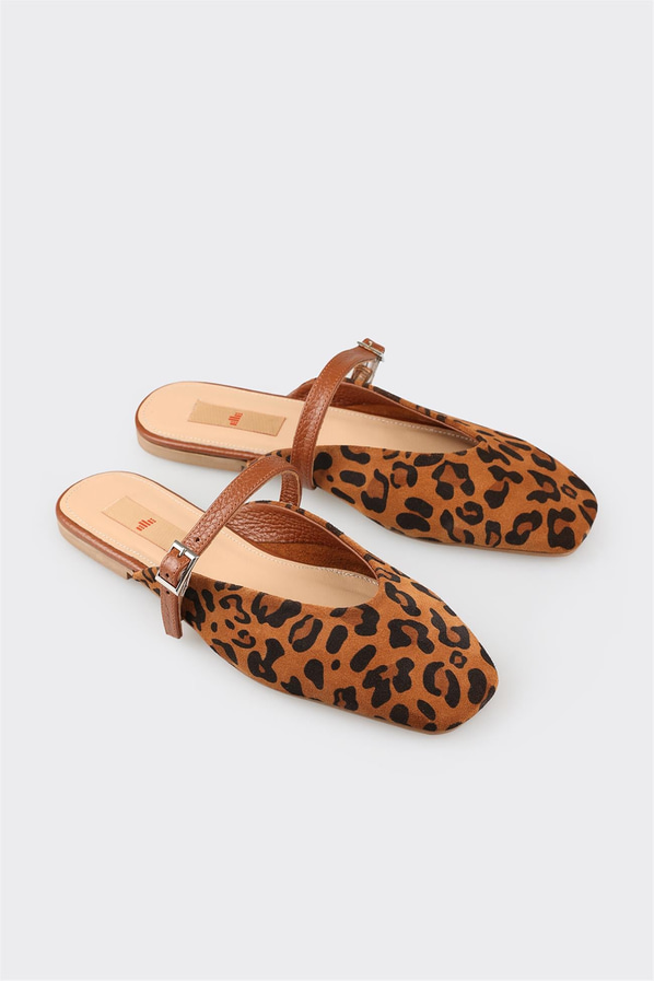 Taba siyah deri kadın terlik, klasik stil için - Elle Shoes