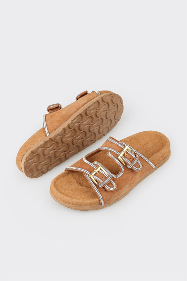 Taba deri kadın düz terlik, rahat kullanım için - Elle Shoes