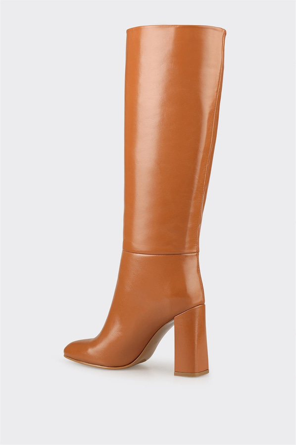 Taba Deri Kadın Topuklu Çizme