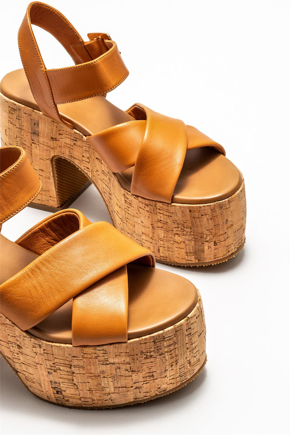 Taba deri topuklu kadın sandalet - Elle Shoes