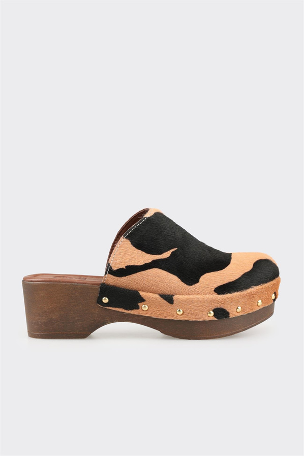 Taba Hayvan Desenli Deri Kadın Terlik
