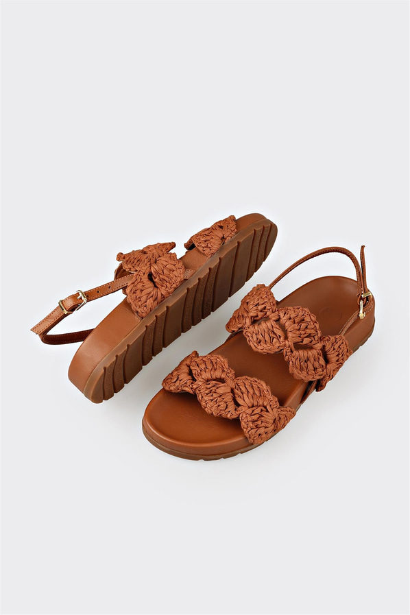 Taba düz kadın sandalet, rahat kullanım için - Elle Shoes