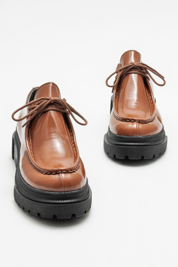 Taba düz kadın ayakkabı, günlük kullanım için - Elle Shoes