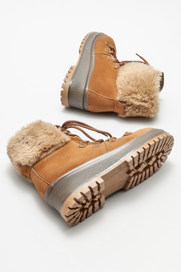 Taba düz kadın bot, günlük kullanım için - Elle Shoes