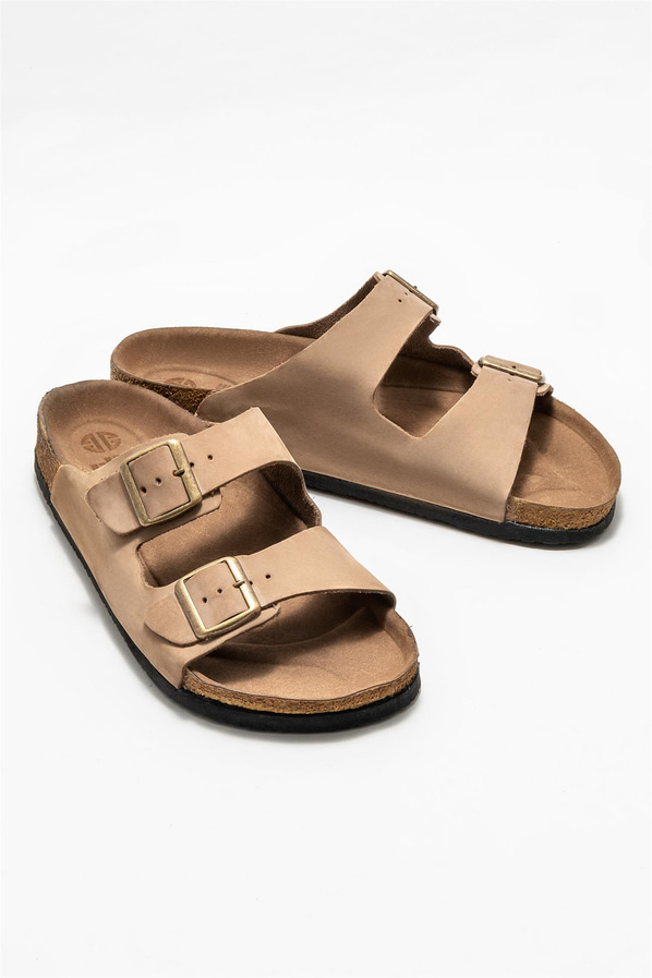 Vizon deri tokalı erkek terlik, rahat kullanım için - Elle Shoes