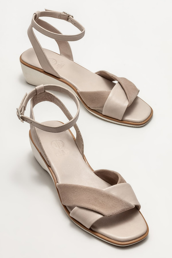 Vizon deri dolgu topuklu kadın sandalet - Elle Shoes