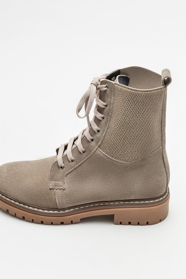 Vizon deri düz kadın bot, günlük kullanım için - Elle Shoes