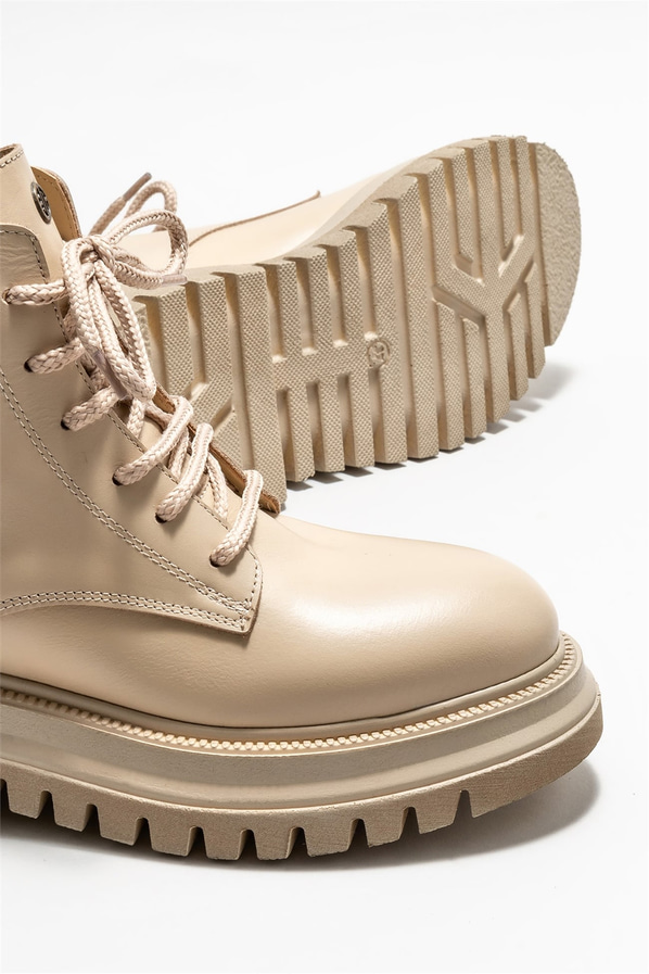 Vizon deri düz kadın bot, günlük kullanım için - Elle Shoes