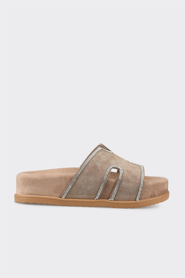 Vizon deri kalın tabanlı yumuşak dokulu kadın terlik, rahat kullanım için - Elle Shoes