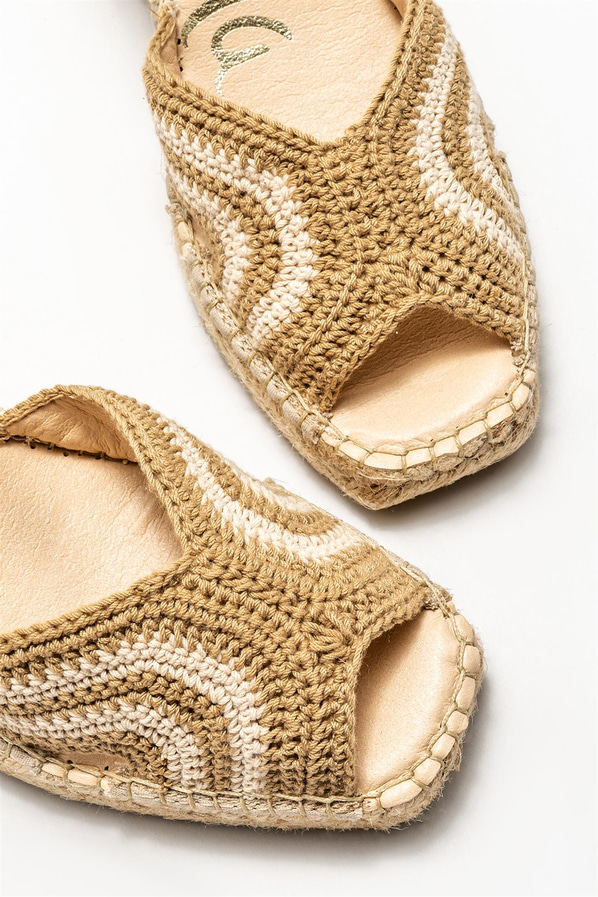 Vizon dolgu topuklu kadın ayakkabı - Elle Shoes