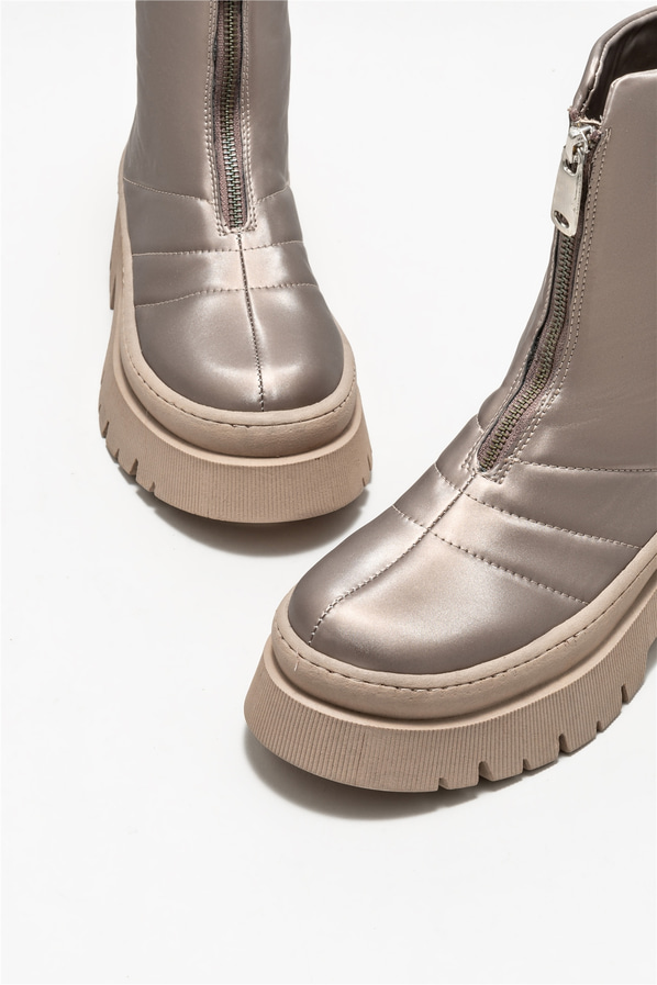 Vizon düz kadın bot, günlük kullanım için - Elle Shoes